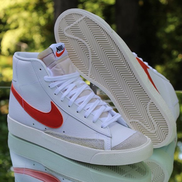 Nike Blazer Mid 77 White Bright Crimson Men's Size 8.5 - Picture 8 of 12